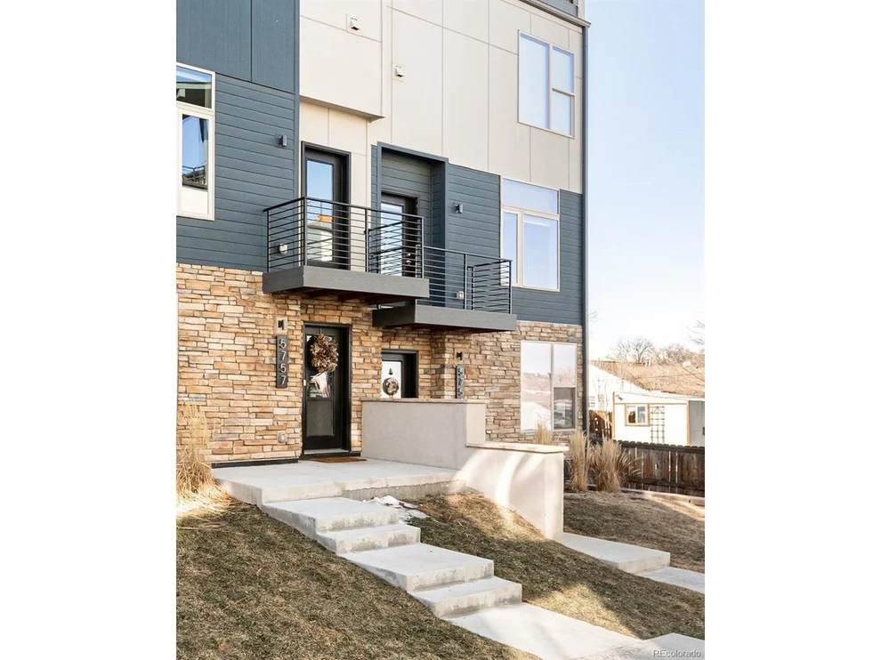 Unit for sale at 5757 W 17th Ave, Lakewood, CO 80214