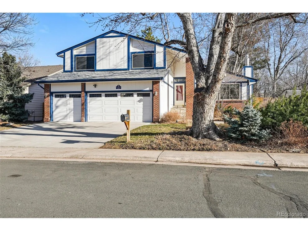 Unit for sale at 15974 E Loyola Dr, Aurora, CO 80013