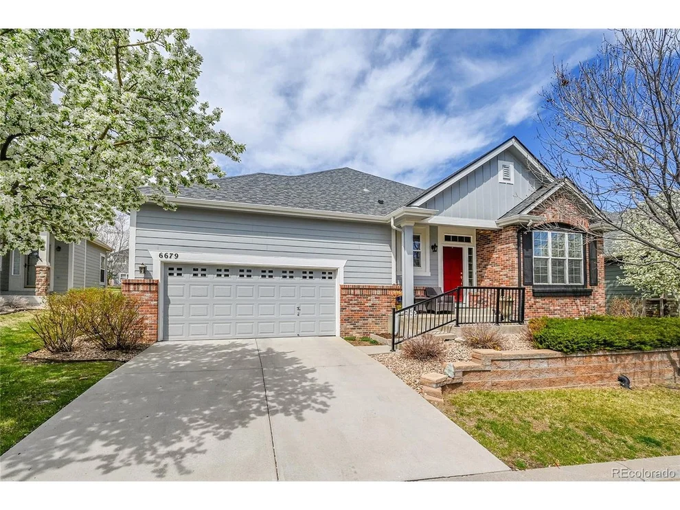 Unit for sale at 6679 S Robb St, Littleton, CO 80127