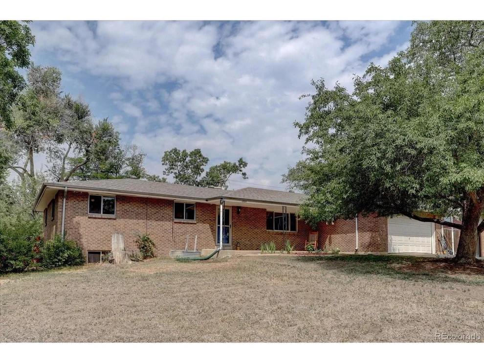 Unit for sale at 1805 S Ammons St, Denver, CO 80232