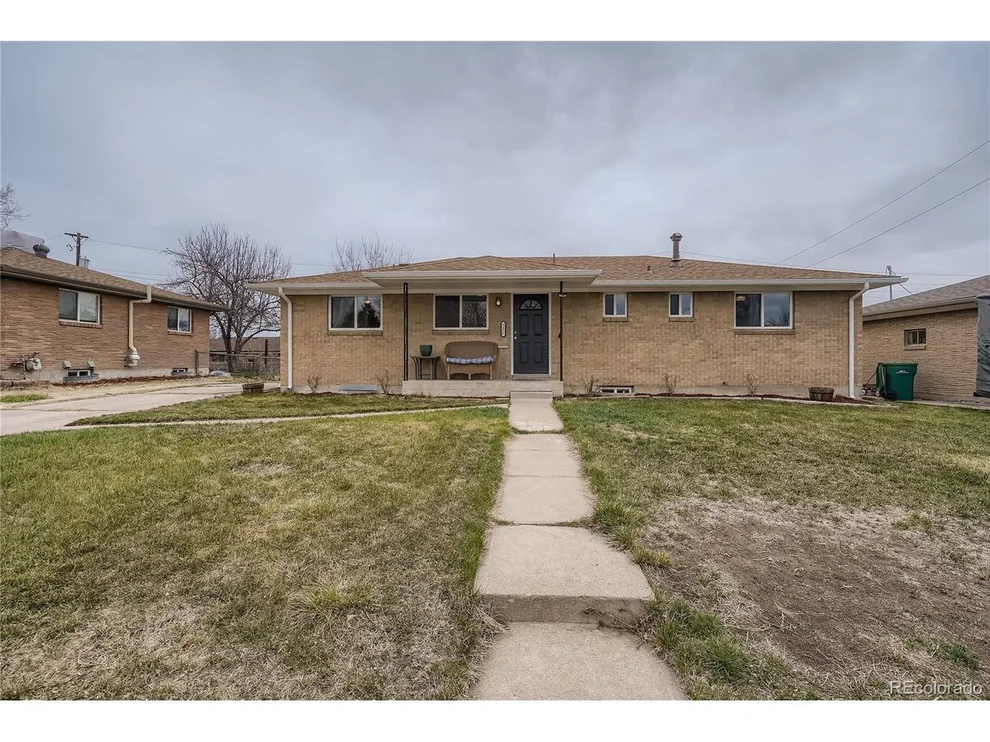 Unit for sale at 7472 Beach Ct, Westminster, CO 80030