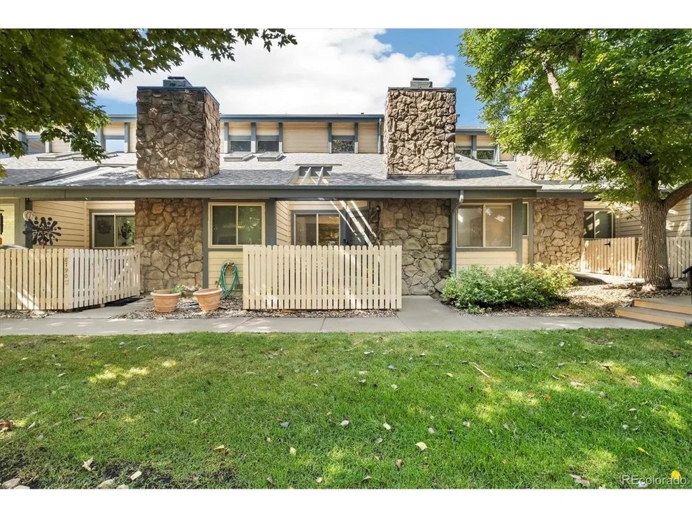 Unit for sale at 8790 Allison Dr, Arvada, CO 80005