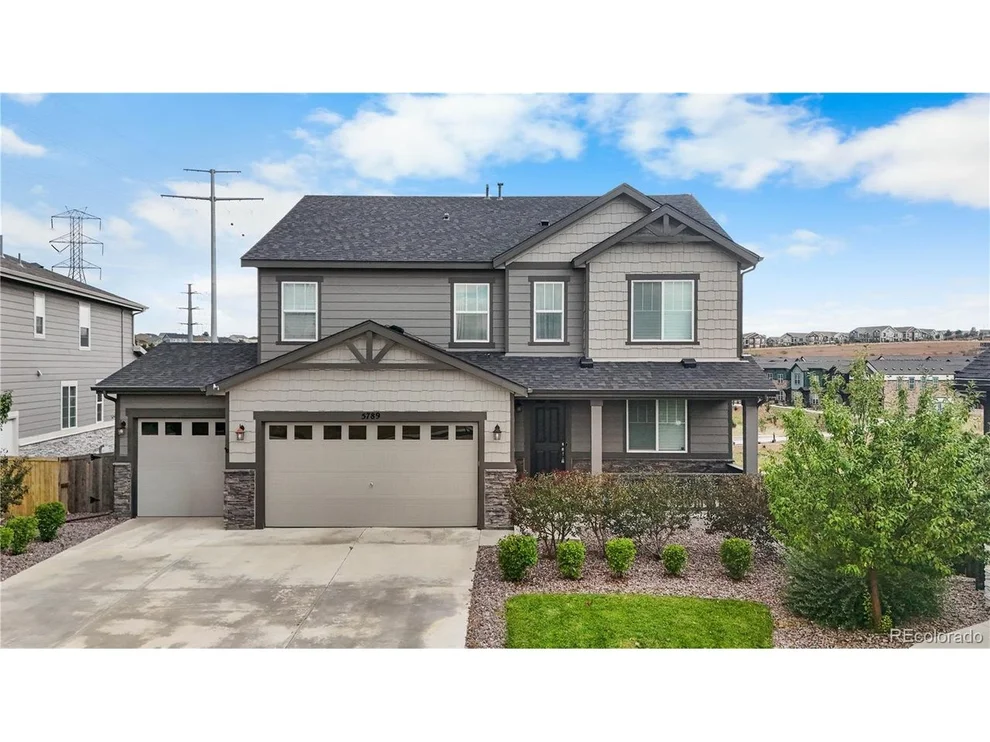 Unit for sale at 5789 S Haleyville St, Aurora, CO 80016