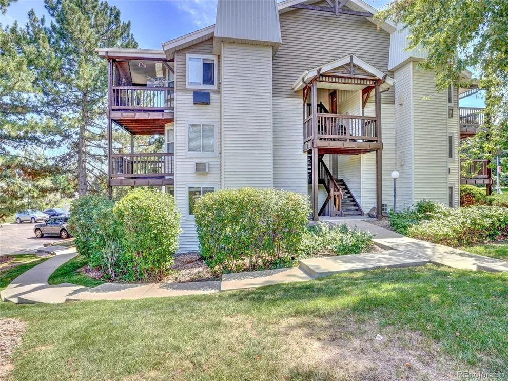 Unit for sale at 17505 E Mansfield Ave, Aurora, CO 80013