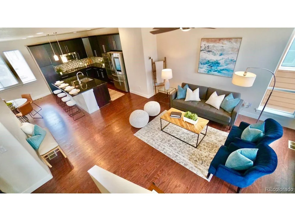 Unit for sale at 15613 E Broncos Pl, Englewood, CO 80112