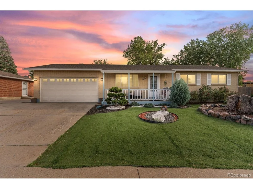 Unit for sale at 14900 E 55 th Ave, Denver, CO 80239
