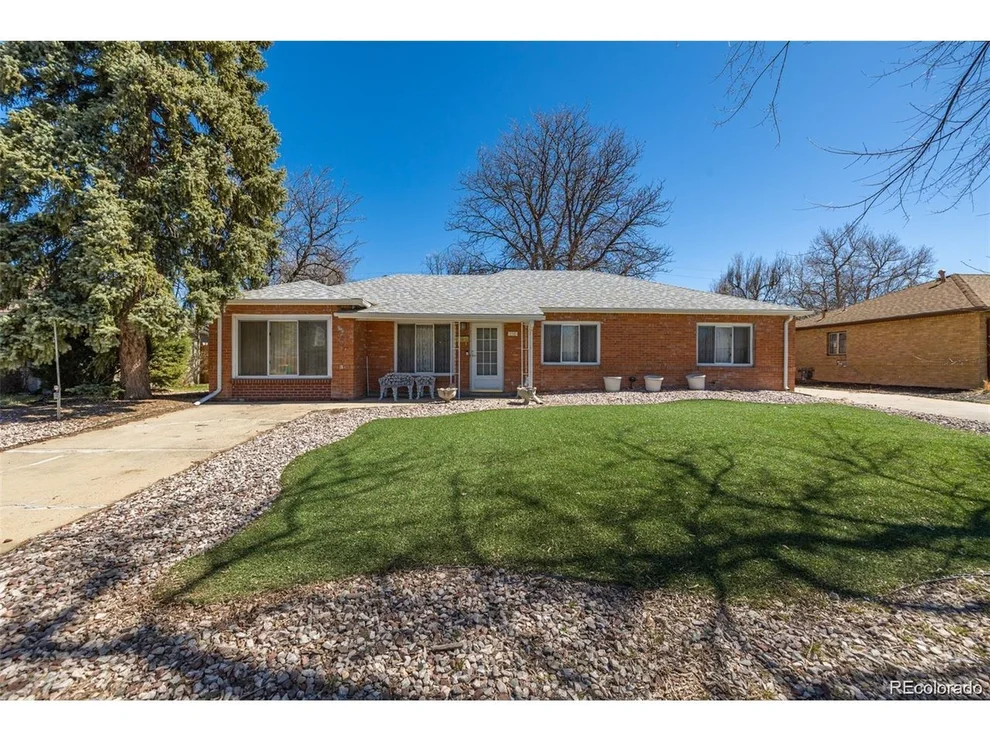 Unit for sale at 938 Racine St, Aurora, CO 80011