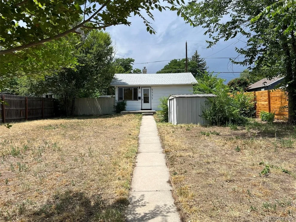 Unit for sale at 4959 Beach Ct, Denver, CO 80221