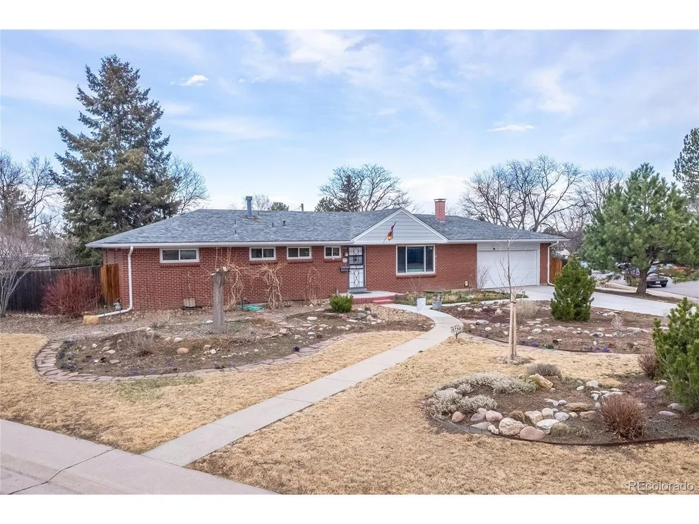 Unit for sale at 6750 S Clermont St, Centennial, CO 80122