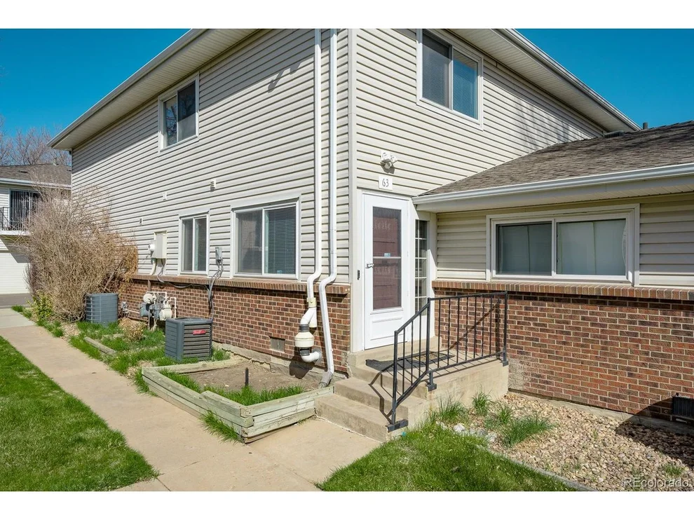 Unit for sale at 9105 E Lehigh Ave, Denver, CO 80237