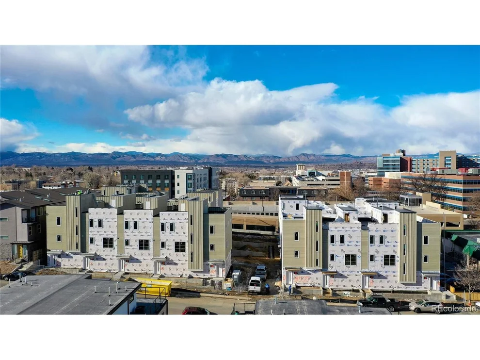 Unit for sale at 3535 S Emerson St, Englewood, CO 80113