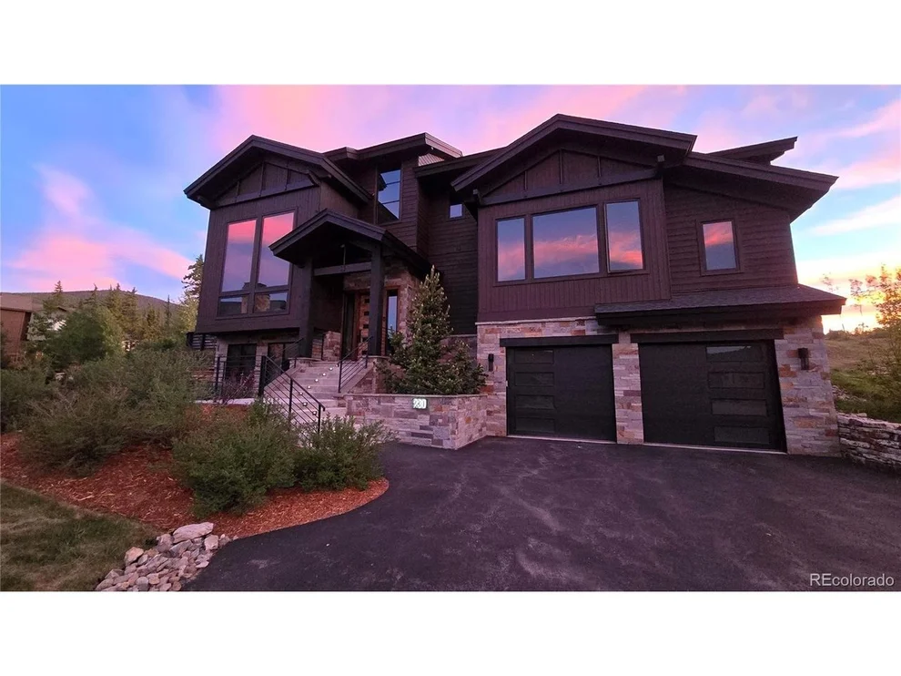 Unit for sale at 230 Telluride Ct, Dillon, CO 80435