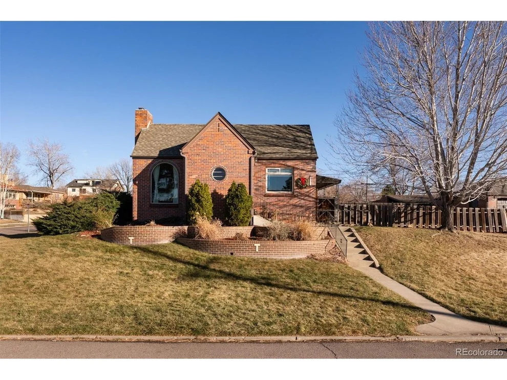Unit for sale at 3270 Zenobia St, Denver, CO 80212