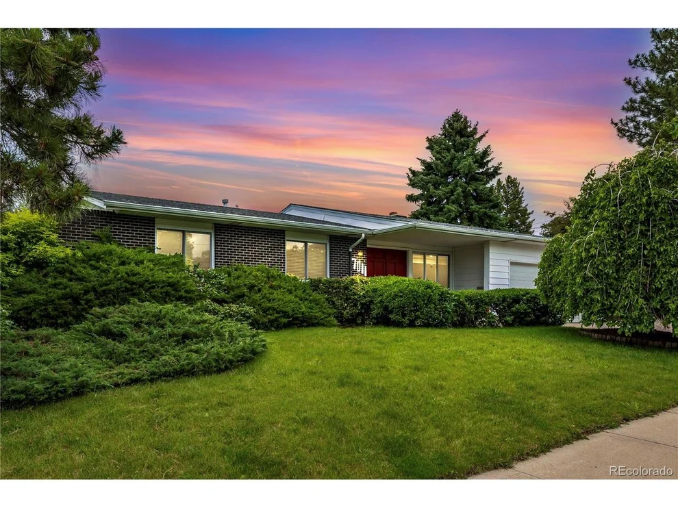 Unit for sale at 7011 S Willow St, Centennial, CO 80112