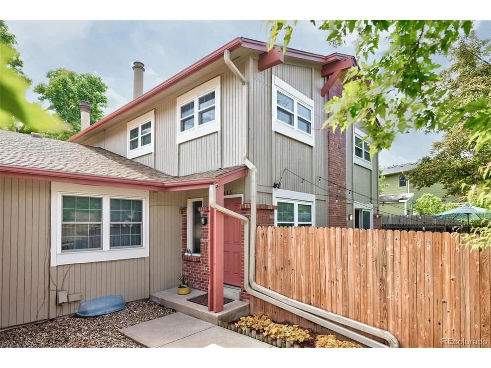 Unit for sale at 7448 W Roxbury Pl, Littleton, CO 80128