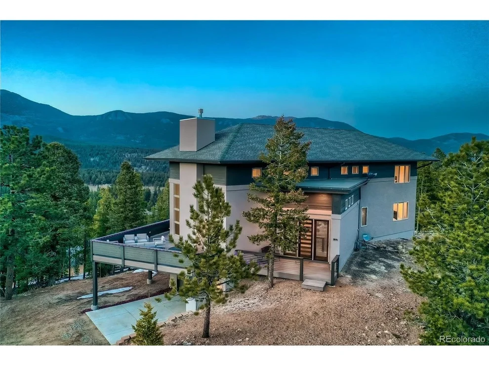 Unit for sale at 422 Highlands Dr, Bailey, CO 80421