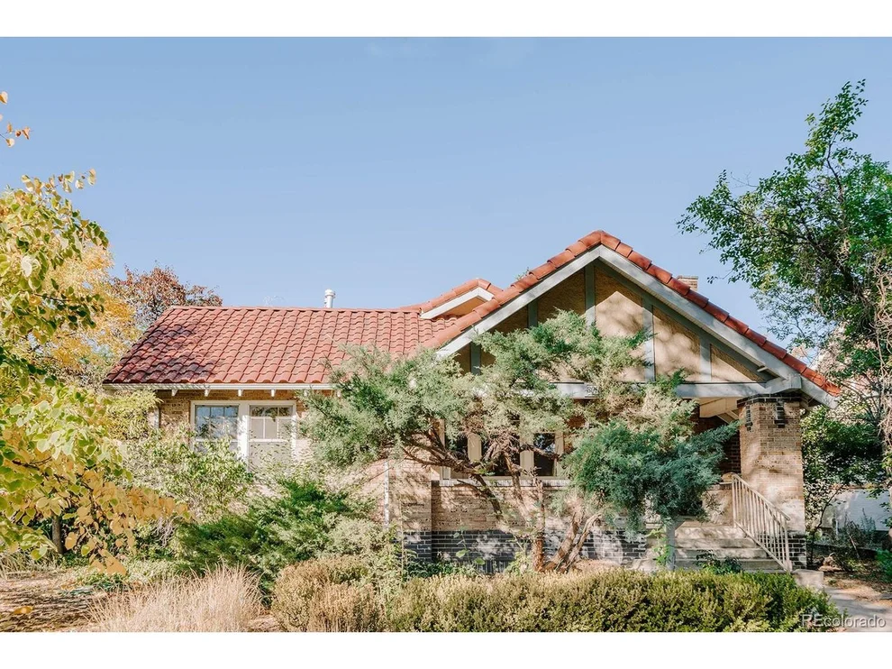 Unit for sale at 801 Steele St, Denver, CO 80206
