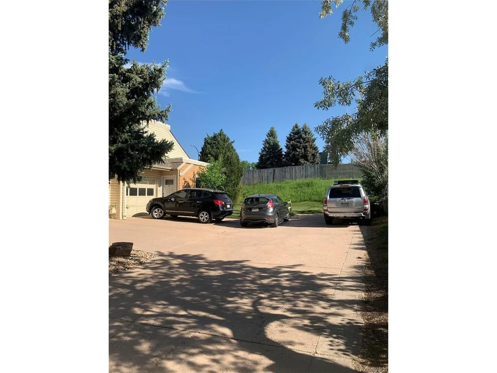 Unit for sale at 1869 S Lee St, Lakewood, CO 80232