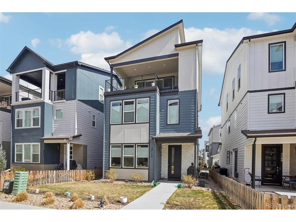 Unit for sale at 5715 Van Gordon Way, Arvada, CO 80002