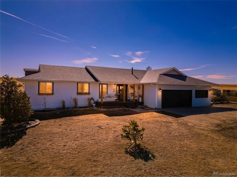 Unit for sale at 45523 Sun Country Dr, Elizabeth, CO 80107