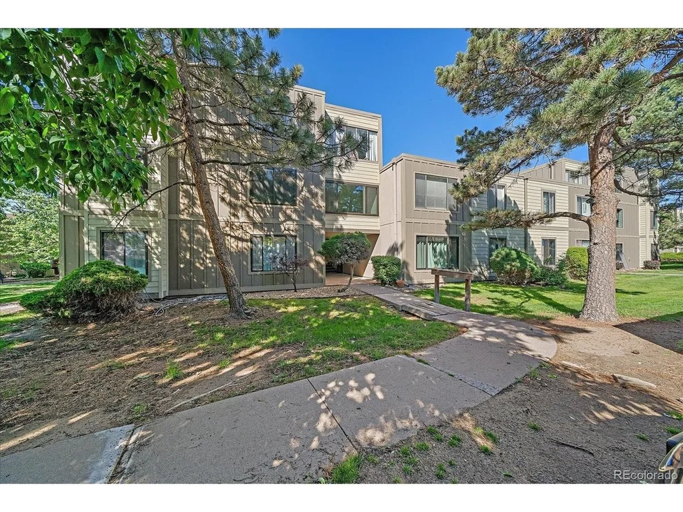 Unit for sale at 2525 S Dayton Way, Denver, CO 80231