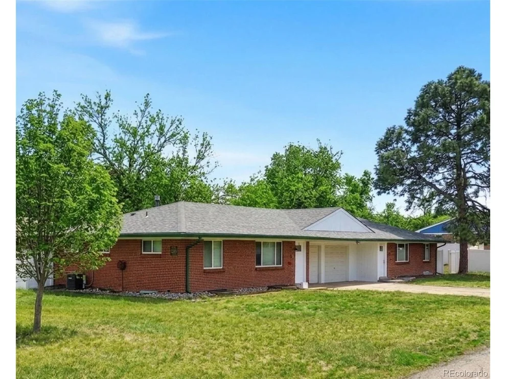 Unit for sale at 5870 W 5th Ave, Lakewood, CO 80226
