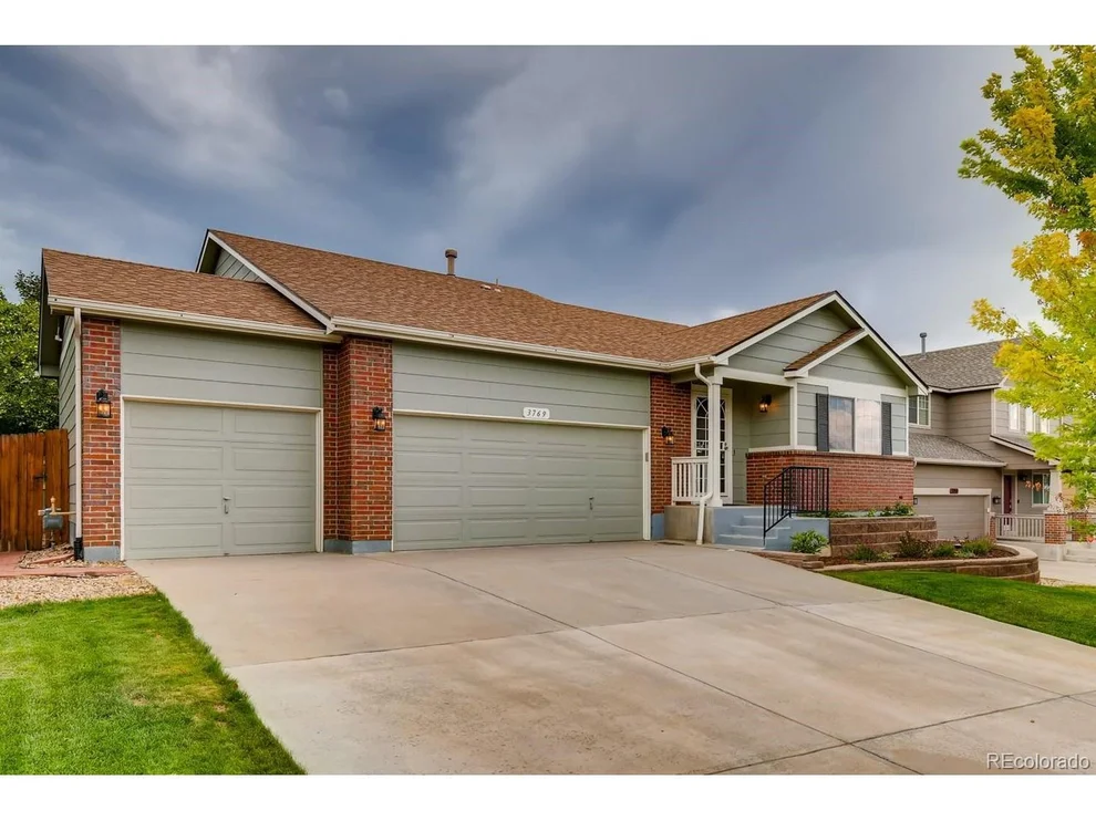 Unit for sale at 3769 S Nepal Ct, Aurora, CO 80013