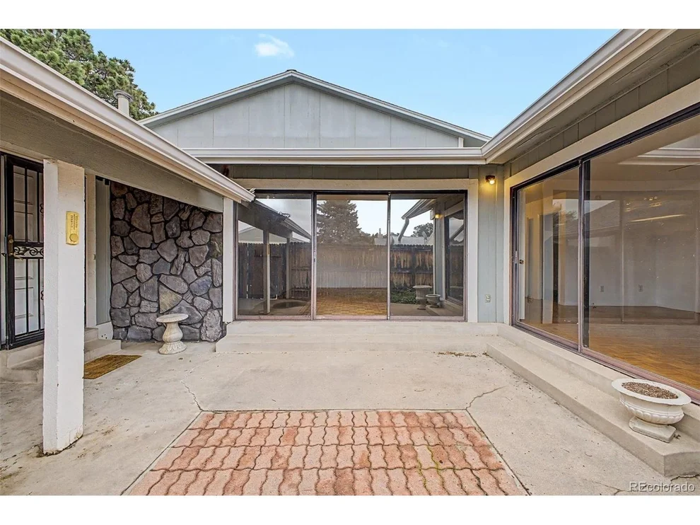 Unit for sale at 10351 E Evans Ave, Aurora, CO 80247