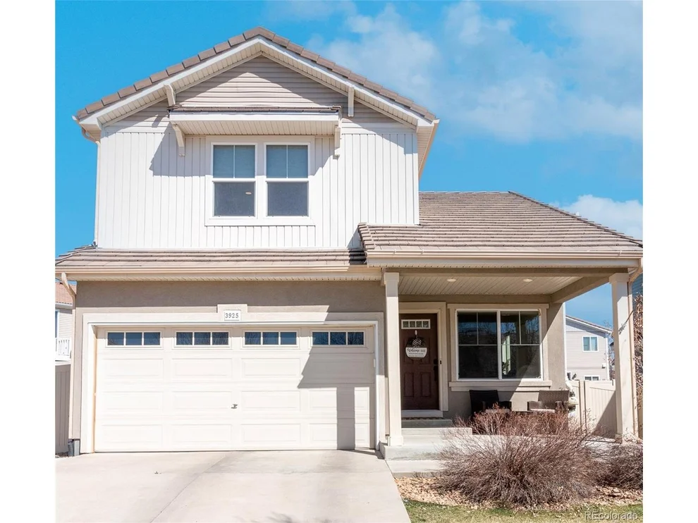 Unit for sale at 3925 Hunterwood Ln, Johnstown, CO 80534