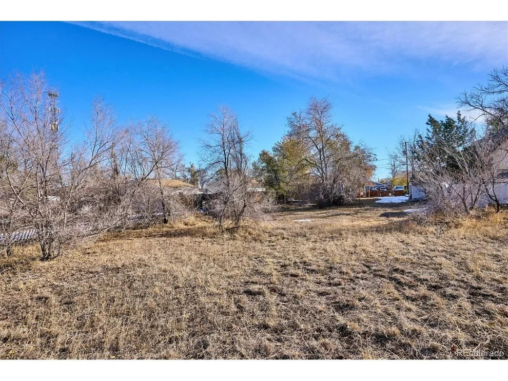 Unit for sale at 929 S Vrain St, Denver, CO 80219
