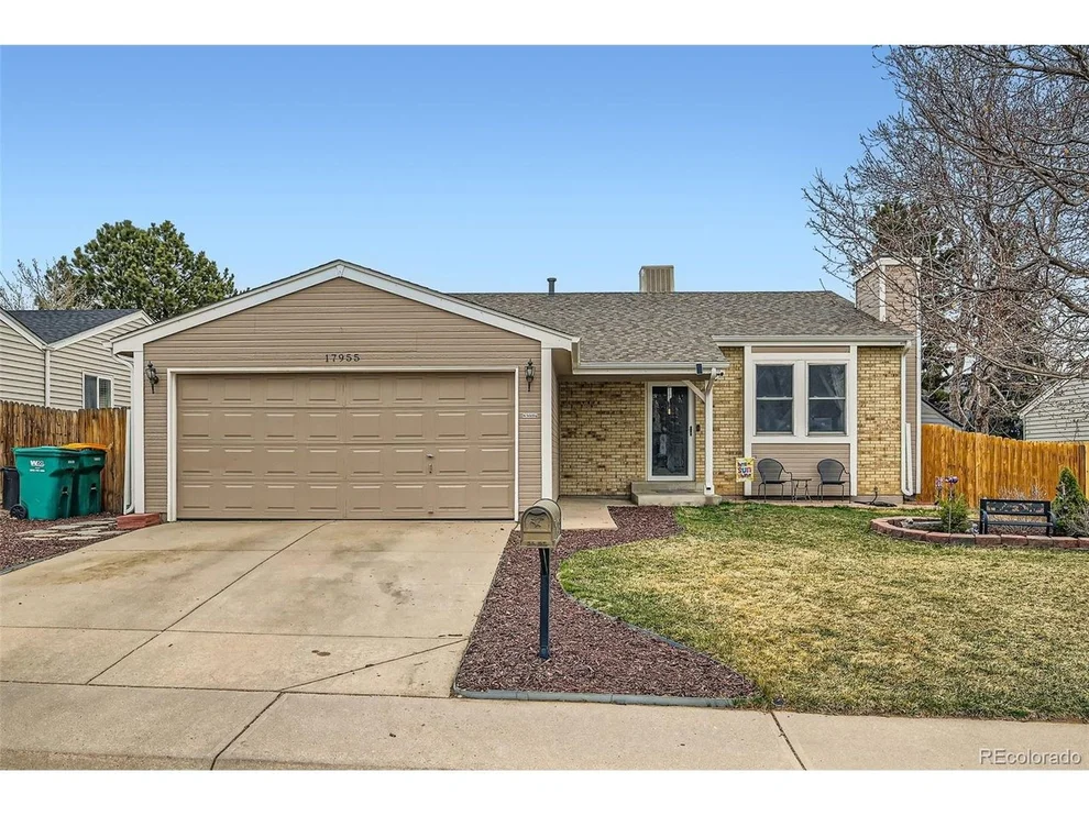 Unit for sale at 17955 E Linvale Pl, Aurora, CO 80013