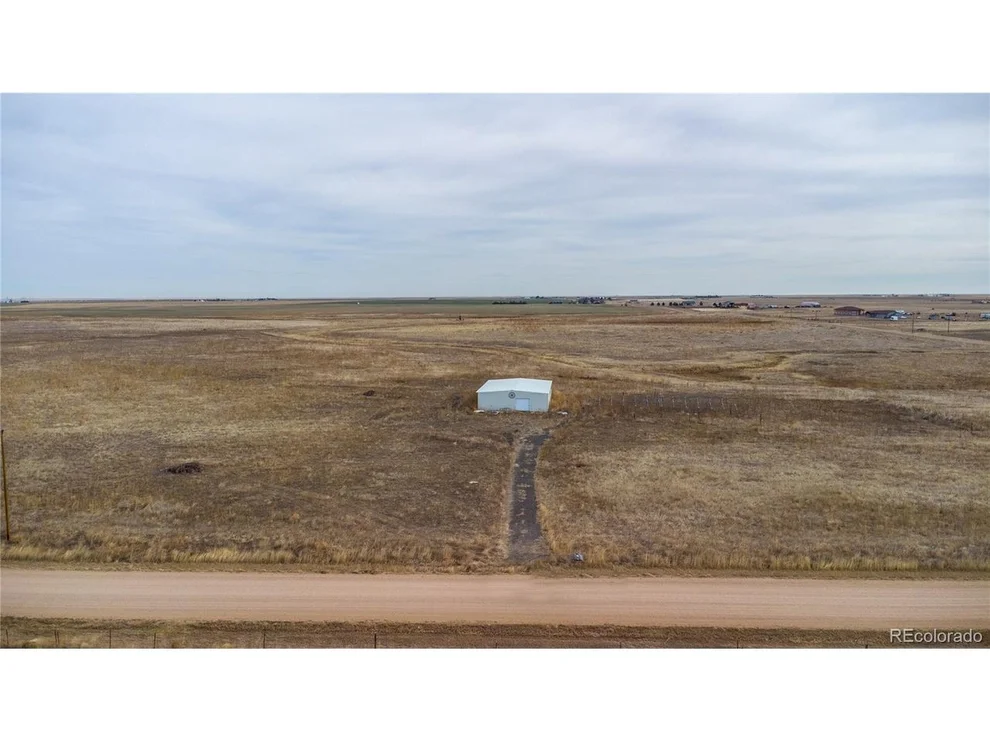 Unit for sale at 11300 Penrith Rd, Bennett, CO 80102