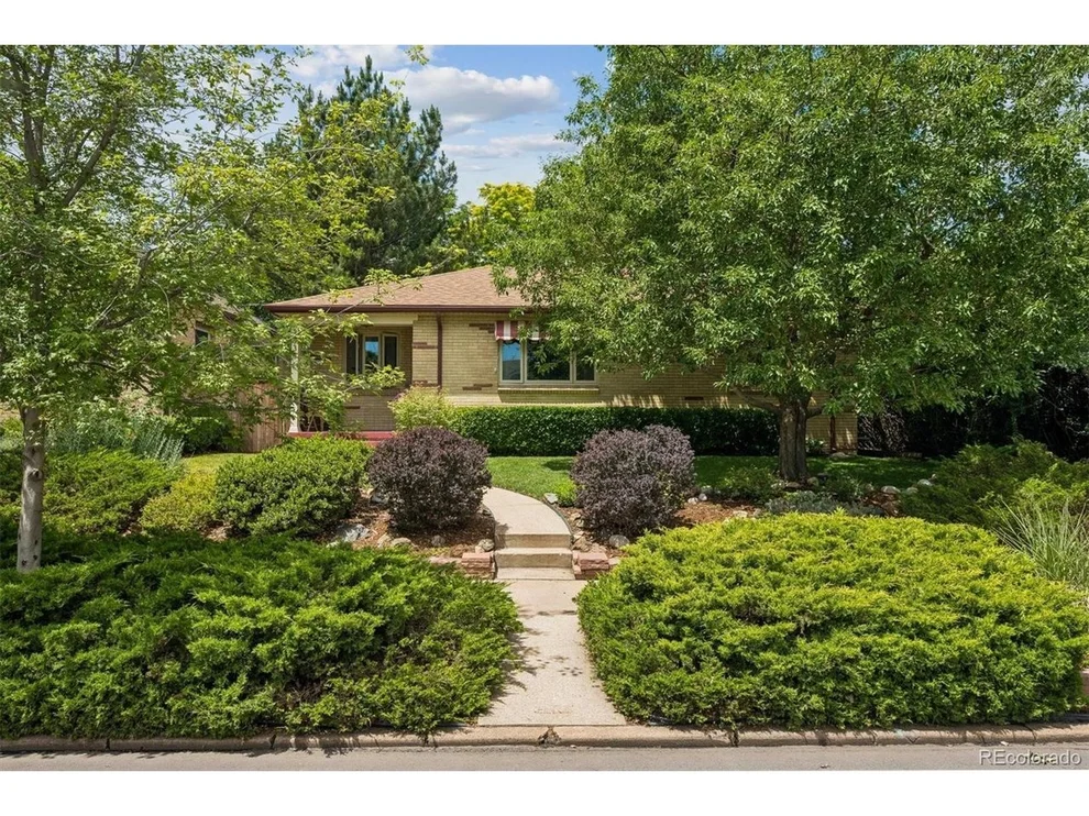 Unit for sale at 2835 Dahlia St, Denver, CO 80207