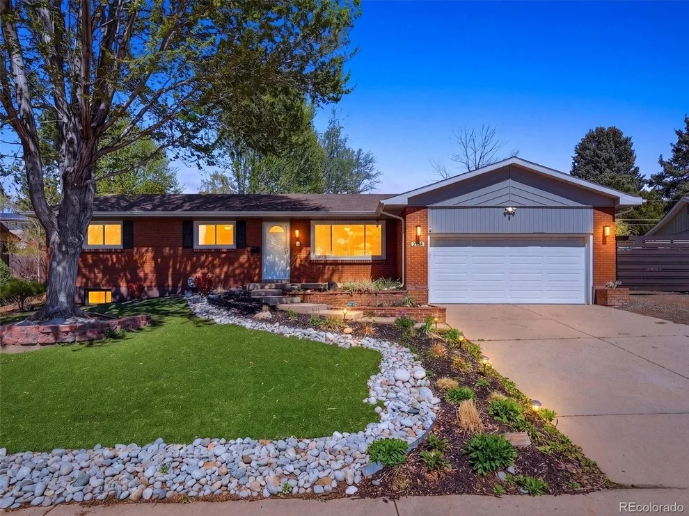 Unit for sale at 2758 S Ingalls Way, Denver, CO 80227