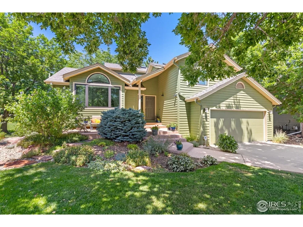 Unit for sale at 1117 Barberry Ct, Boulder, CO 80305