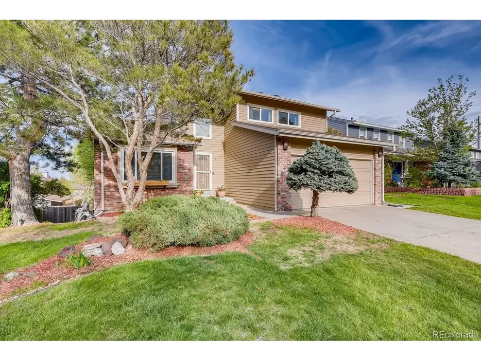 Unit for sale at 17474 E Bellewood Cir, Aurora, CO 80015