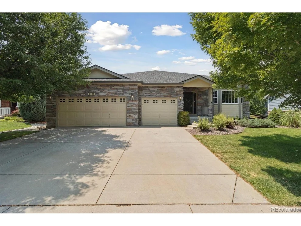 Unit for sale at 6371 S Rifle St, Aurora, CO 80016