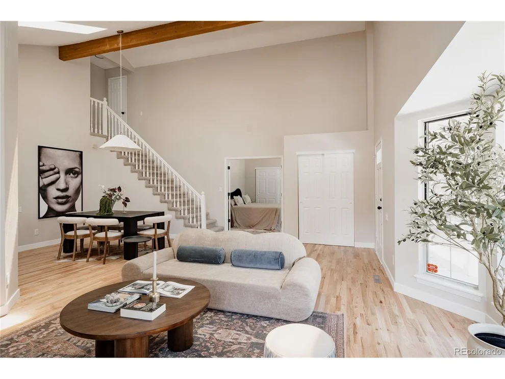 Unit for sale at 3011 W Long Ct, Littleton, CO 80120