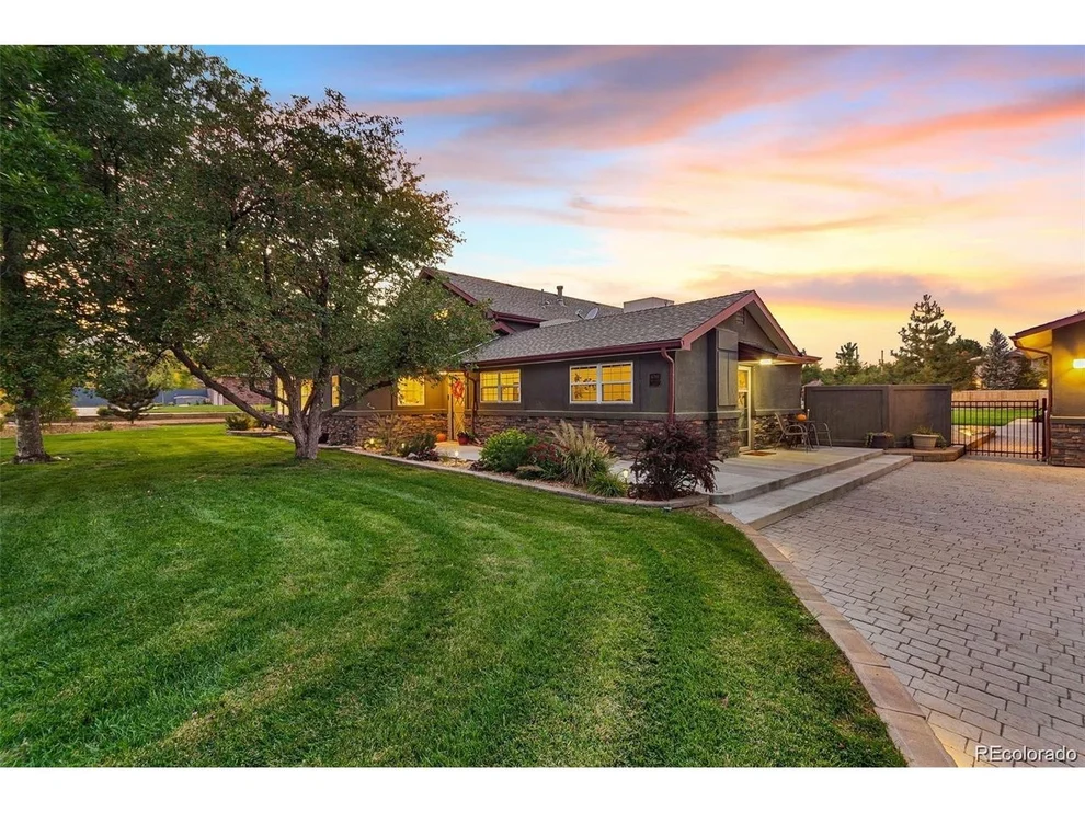 Unit for sale at 16395 W 54th Ave, Golden, CO 80403