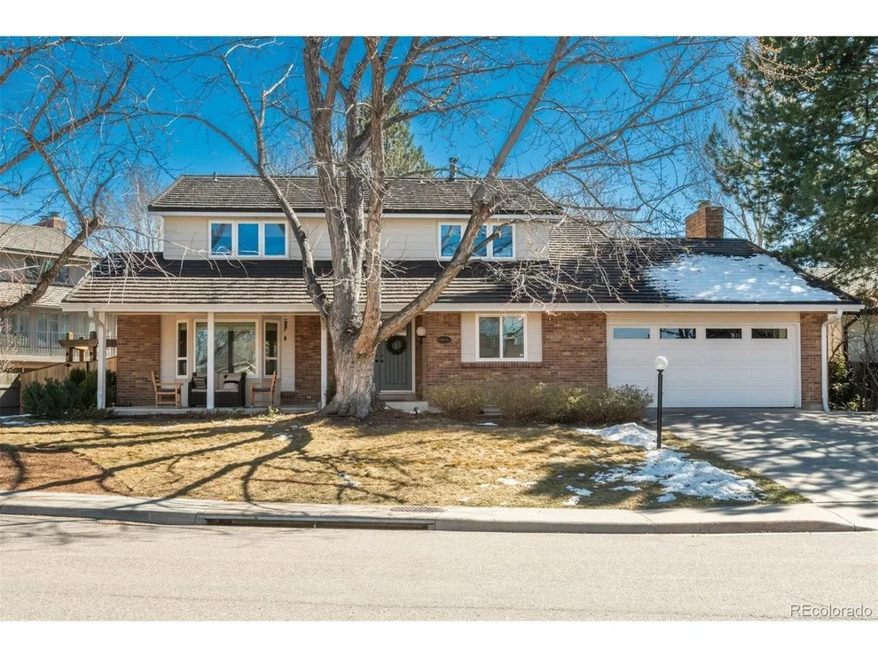 Unit for sale at 4864 E Links Cir, Centennial, CO 80122