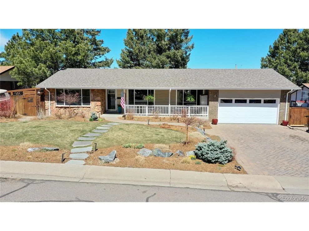 Unit for sale at 13715 W Alaska Pl, Lakewood, CO 80228