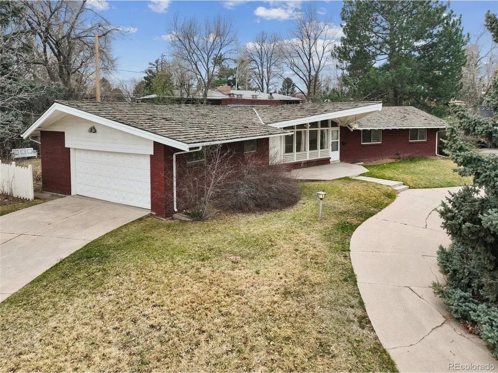 Unit for sale at 6118 S Lakeview St, Littleton, CO 80120