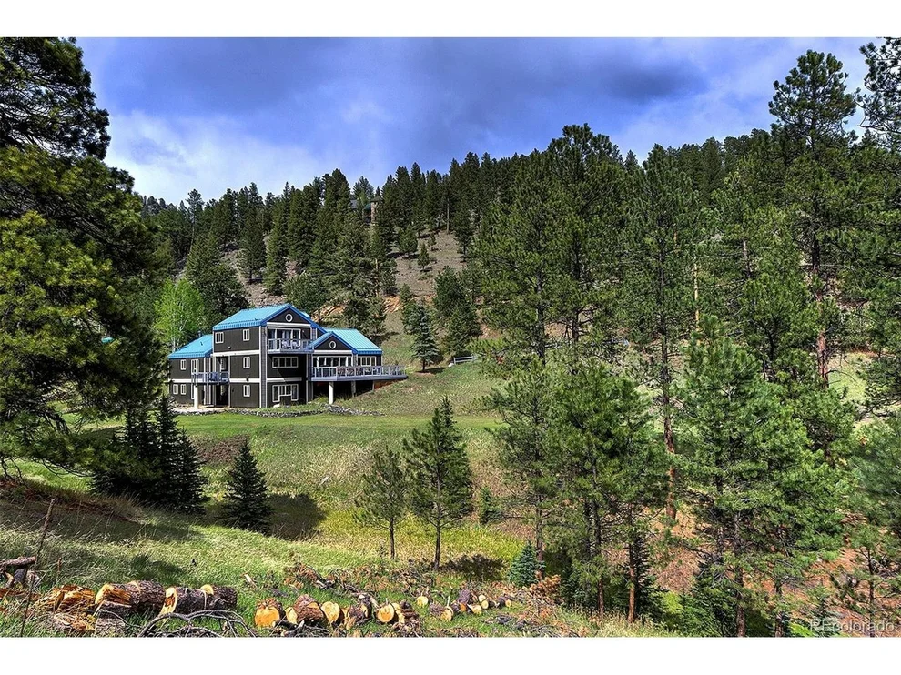 Unit for sale at 55 Columbine Ln, Evergreen, CO 80439