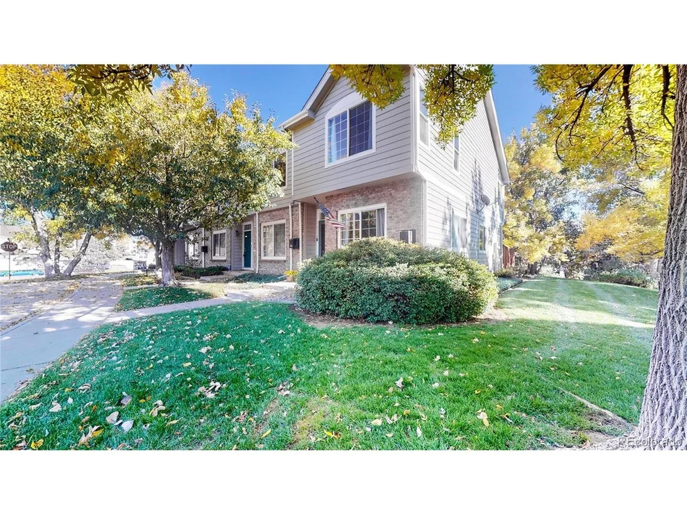 Unit for sale at 9600 W Chatfield Ave, Littleton, CO 80128
