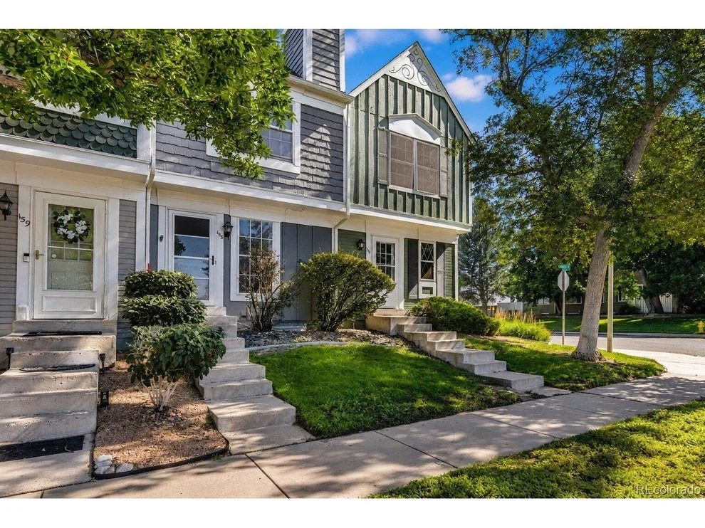 Unit for sale at 1699 S Trenton St, Denver, CO 80231