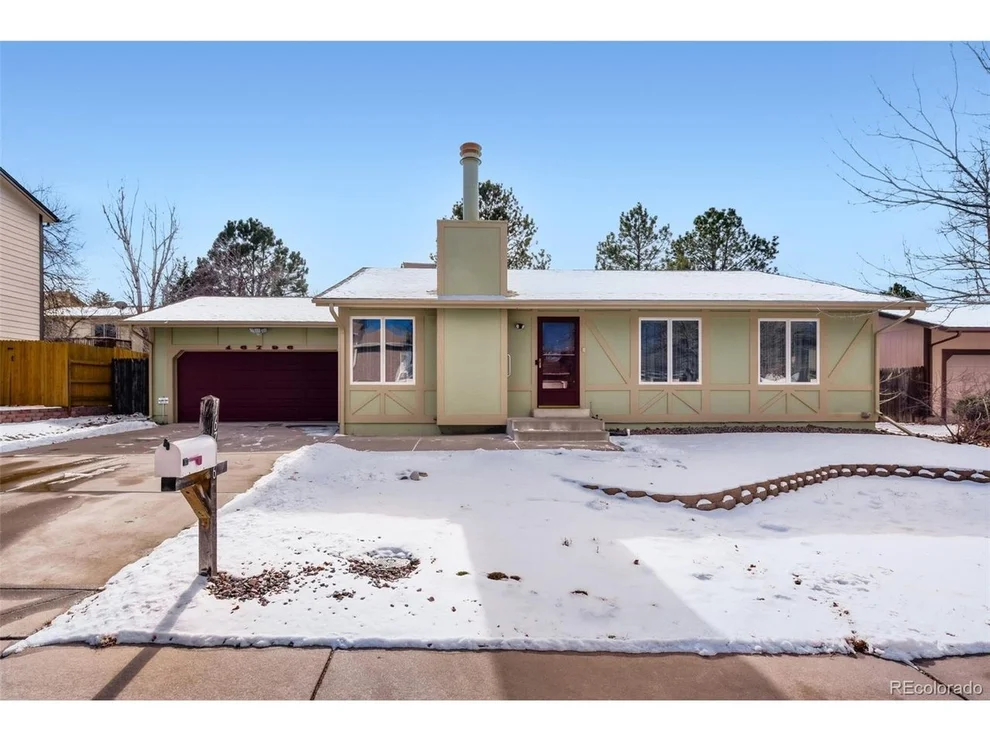 Unit for sale at 16796 E Kent Dr, Aurora, CO 80013