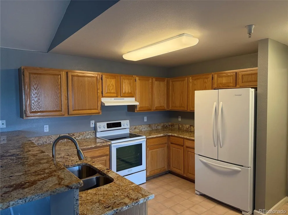 Unit for sale at 12304 W Cross Dr, Littleton, CO 80127