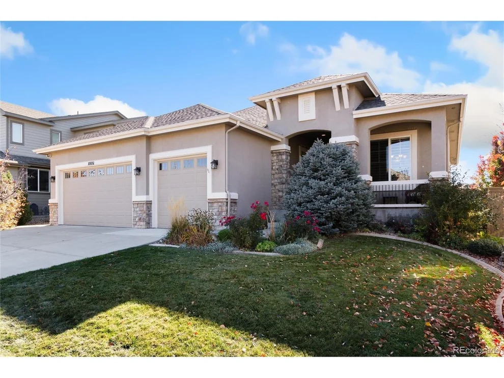 Unit for sale at 10881 Glengate Cir, Highlands Ranch, CO 80130