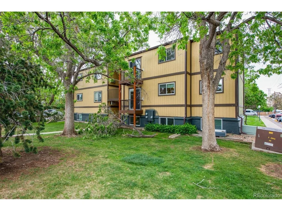 Unit for sale at 16259 W 10th Ave, Golden, CO 80401