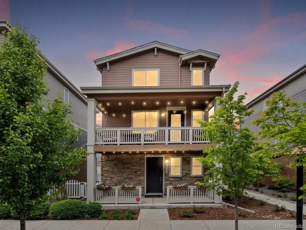 Unit for sale at 2398 S Troy Ct, Aurora, CO 80014